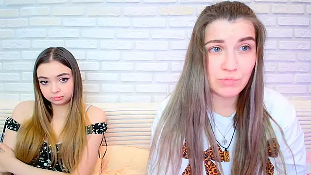 JullyMood's cam snapshot