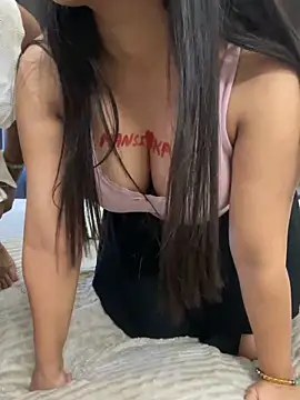 vickyandtania live sex cam