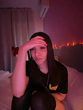 ShannonShanny live sex cam