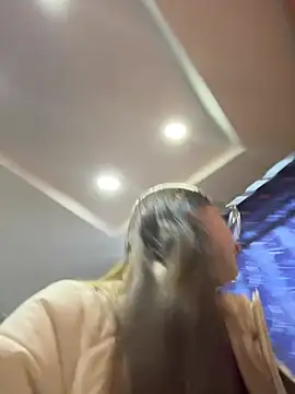 Aria__Rousse03's cam snapshot