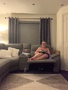 Mrsmoggy's cam snapshot