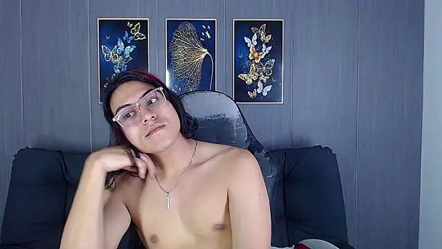 dirty_model's cam snapshot