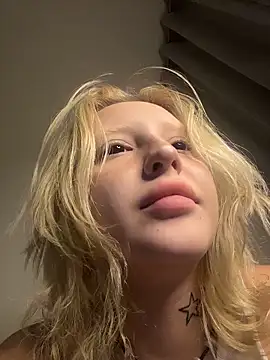 urlittlebaby666's cam snapshot