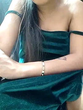 Roshni_98's cam snapshot