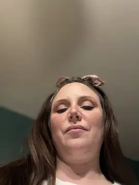 WakeAndBlaze's cam snapshot