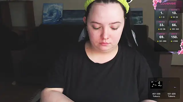 EmillyBones's cam snapshot