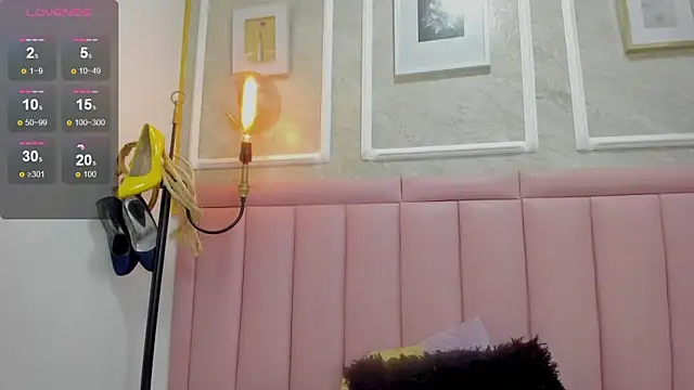 Luna_cocoa's cam snapshot