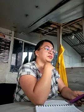 ISABELLA-24_'s cam snapshot