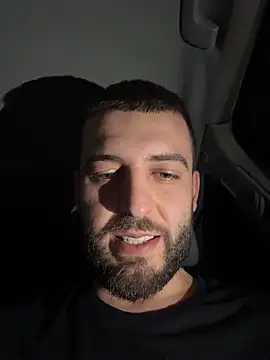 Pablo_Hornyguy95 live sex cam