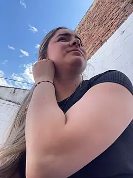 imlindapink live sex cam