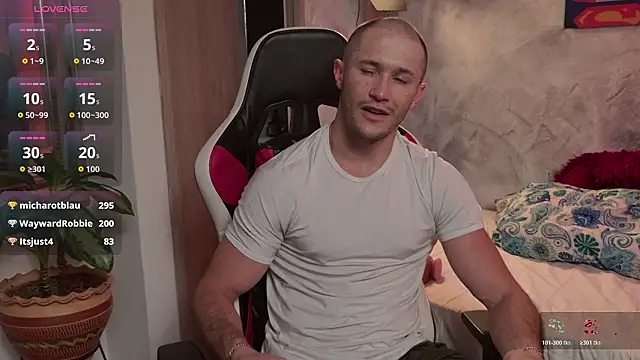 AxelFairchaild's cam snapshot