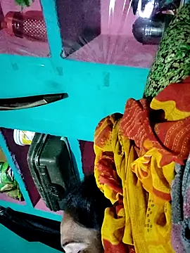 Pooja750's cam snapshot