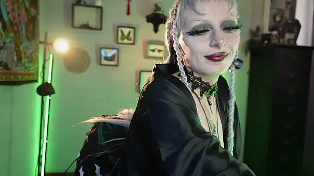 insania_9999_'s cam snapshot