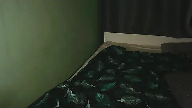 Hazel_4_U's cam snapshot