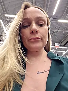 Bondgirl_013 live sex cam