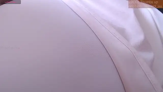 Marci_owo's cam snapshot