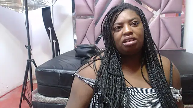 morenahott1's cam snapshot