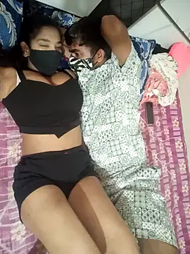 hottiess69 live sex cam