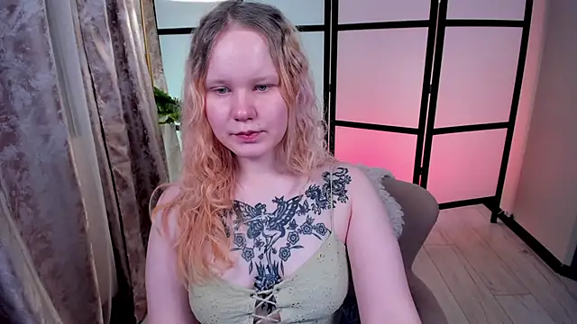 AnnieVibe live sex cam