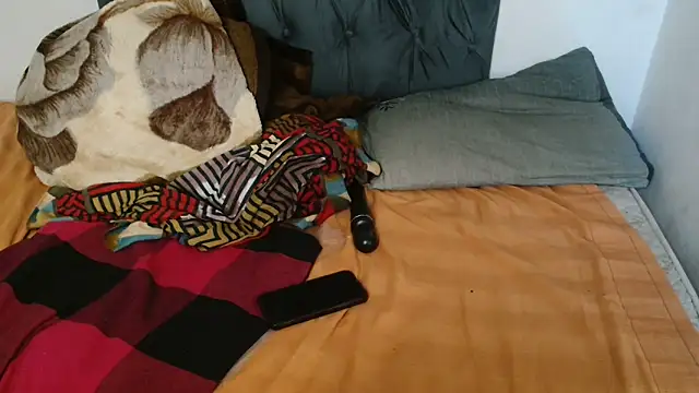 Ciara-Mia's cam snapshot