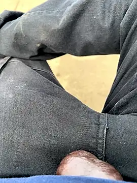 SukItSlo444 live sex cam