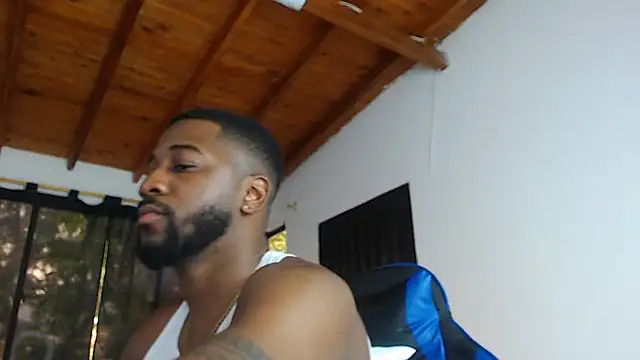 Drake_Nassir4 live sex cam