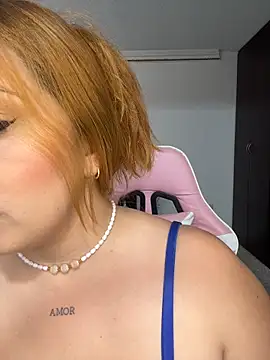 Kiarhatrixie1's cam snapshot