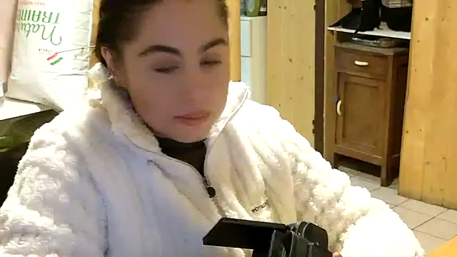 VanessaDoyle's cam snapshot