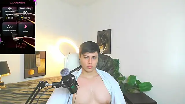 Thom_Ohtani live sex cam