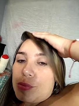 Charlott_smi's cam snapshot