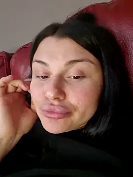 9Alice's cam snapshot