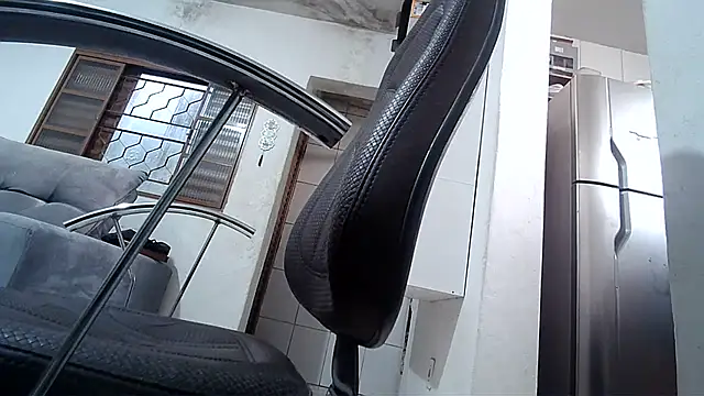 CherrylBee2022's cam snapshot