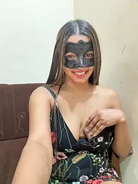 Im_Sakshi_ live sex cam