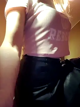 SelinaLovqx's cam snapshot