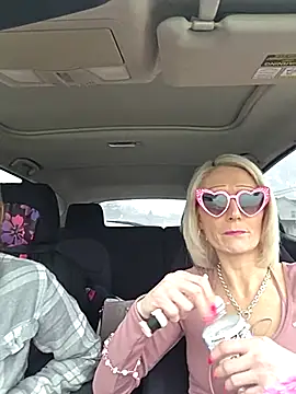 BeautifulFire23 live sex cam