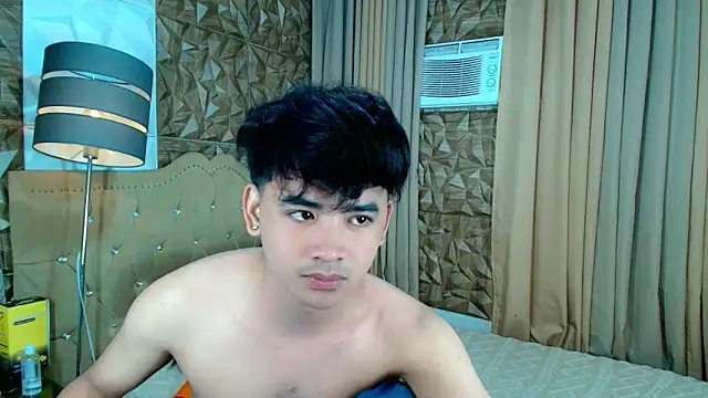 spoiledmycock live sex cam