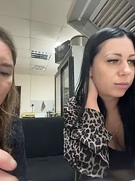 _Mila_Love's cam snapshot