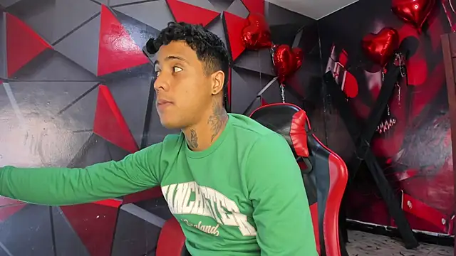 Hot_Boys_69 live sex cam