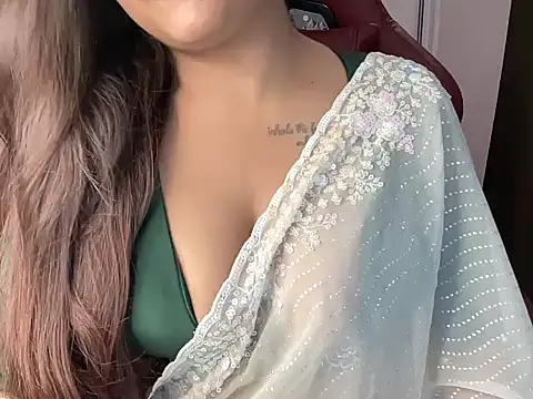 shanayaaa_1 live sex cam