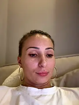 Wonder_Kari live sex cam