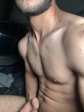 MuscleBoyy777 live sex cam