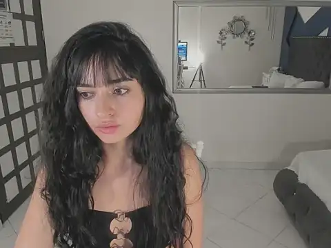 Aurora_Ellis_'s cam snapshot