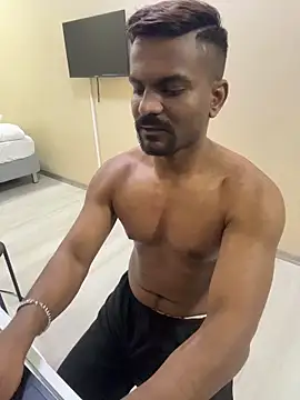 bhagihero live sex cam