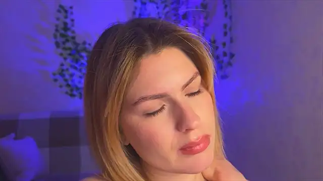 rinamandarina's cam snapshot