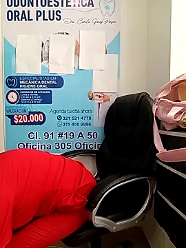 Madisson-04_'s cam snapshot