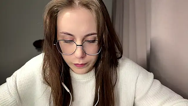 JanelleCourville's cam snapshot