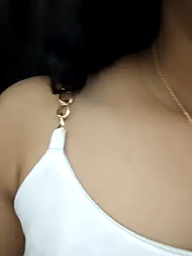 Teen-sweety live sex cam