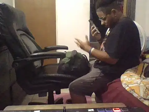 Dj-yefri-pauta's cam snapshot