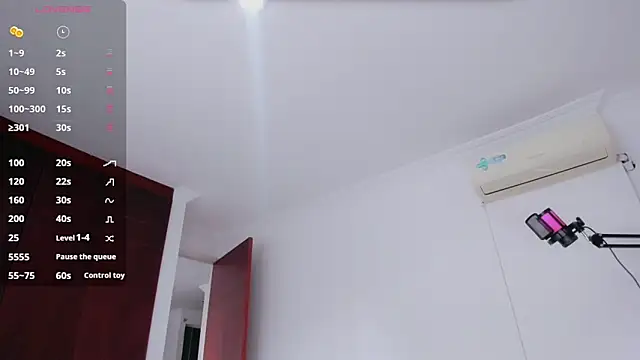 skinny_milky's cam snapshot