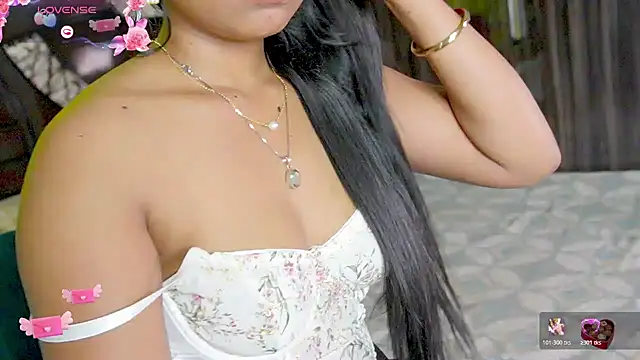 sexyhoney27's cam snapshot